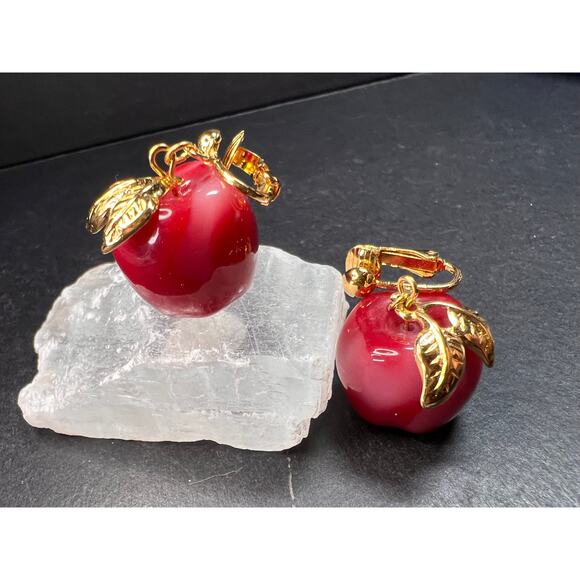 Avon "Apple A Day" Vintage Clip Earrings | Red Lucite Dangle Costume Jewelry - Picture 6 of 15